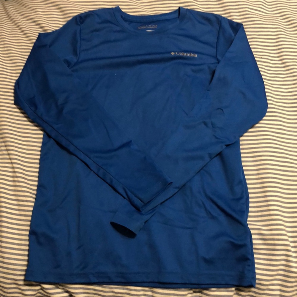 Columbia l/s boys size m(10/12) Omni wick